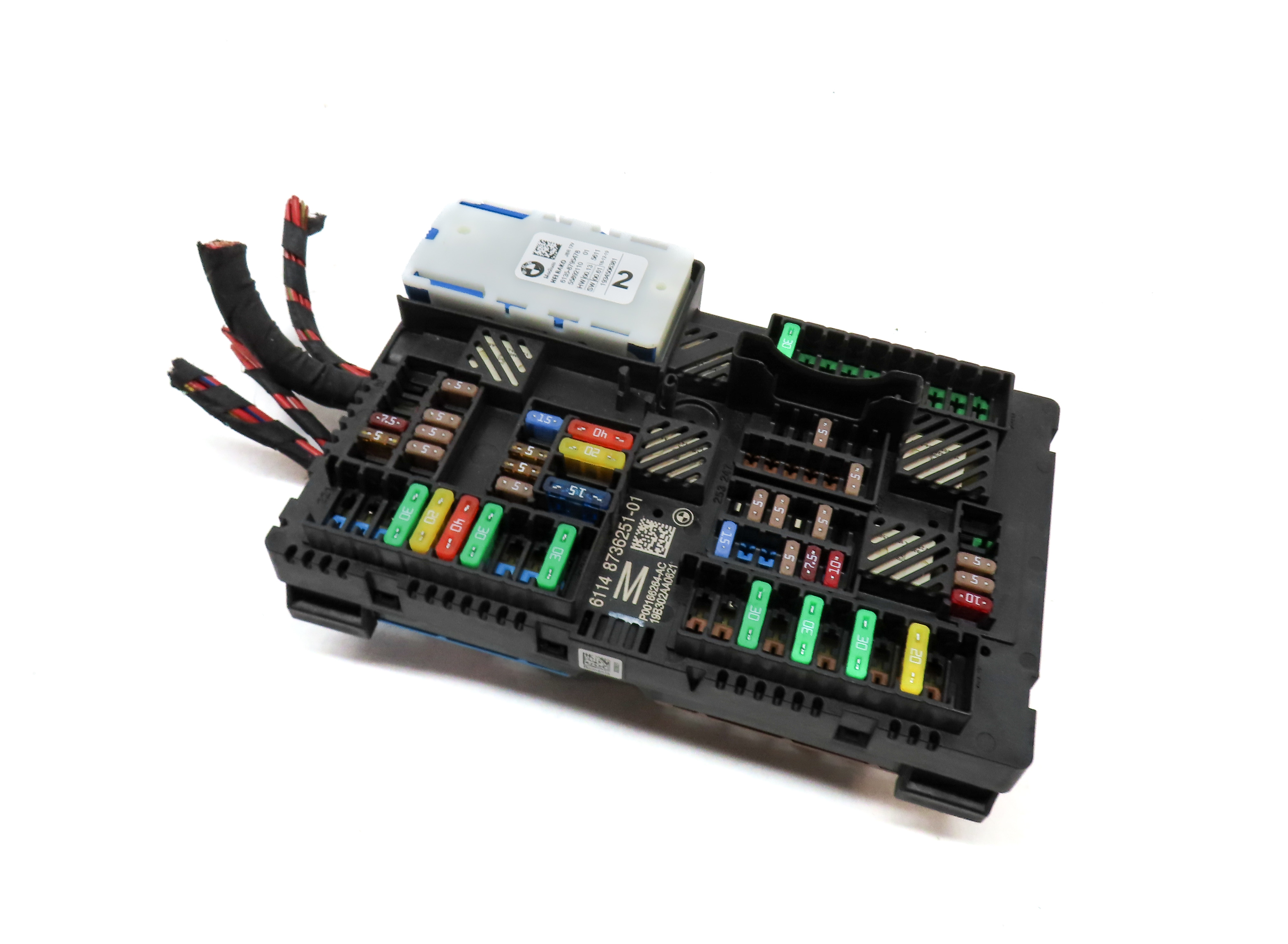 2020 BMW X3 (G01) REAR POWER JUNCTION RELAY FUSE BOX — exact item pictured